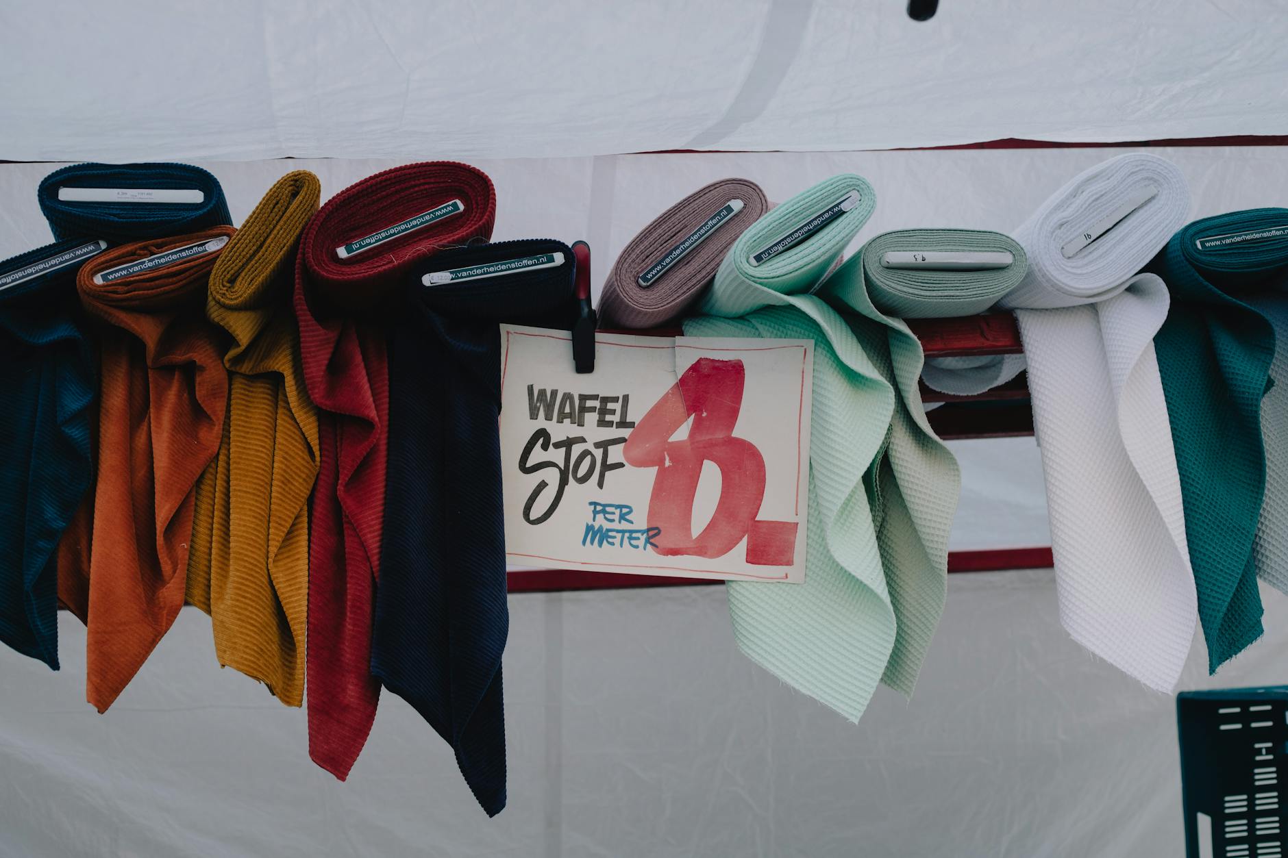 Druk ulotek - ilustracja